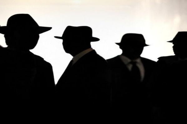 dich vu tham tu hoa binh