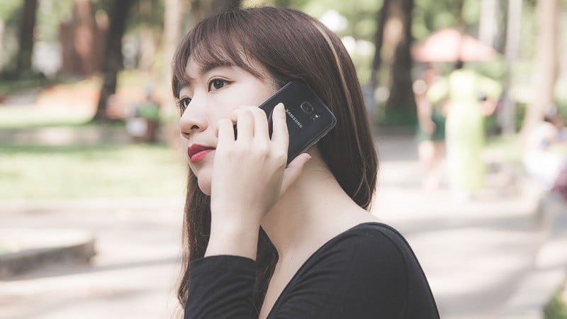 Dấu hiệu bạn gái ngoại tình chính xác