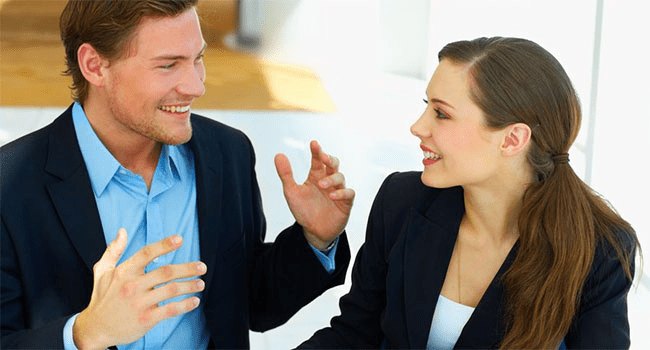 Dấu hiệu người đàn ông có vợ thích bạn