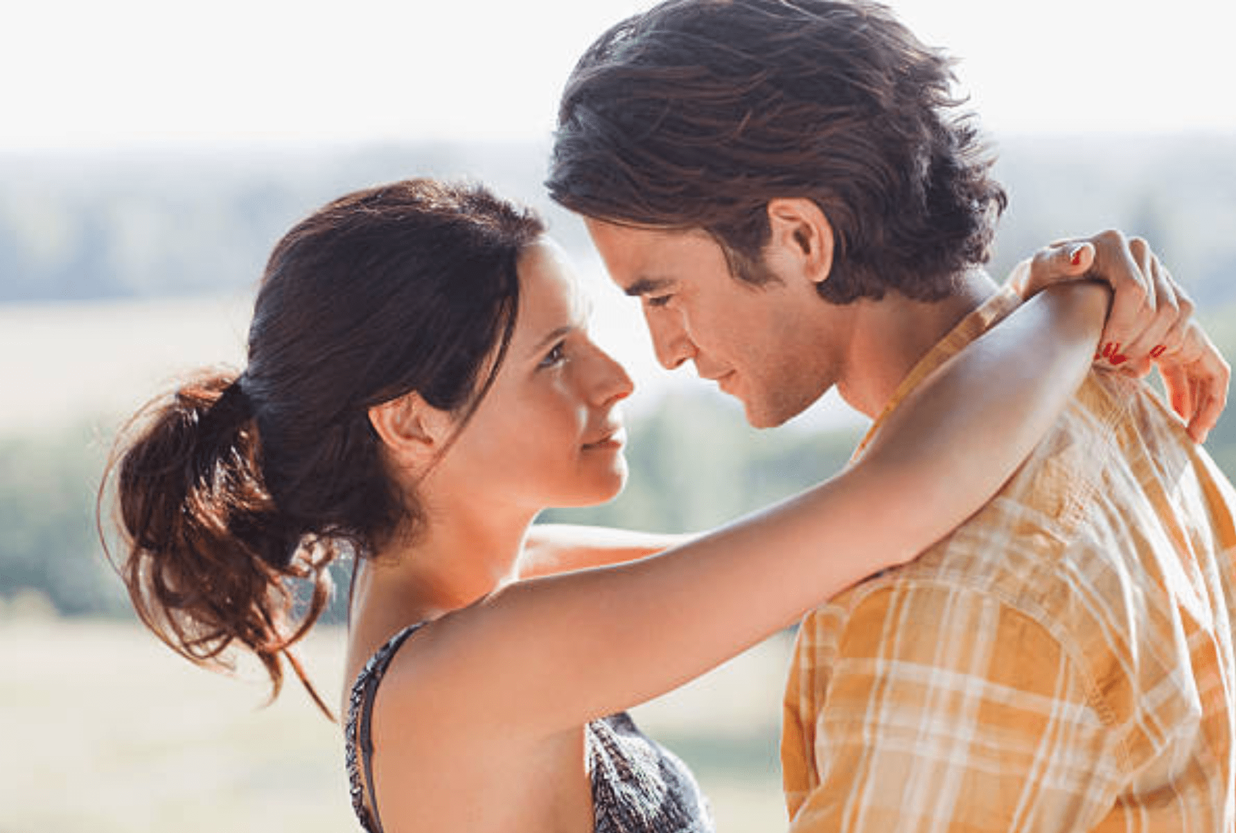 Phải làm sao khi bạn trai ngoại tình với đồng nghiệp Người yêu ngoại tình thì nên làm gì