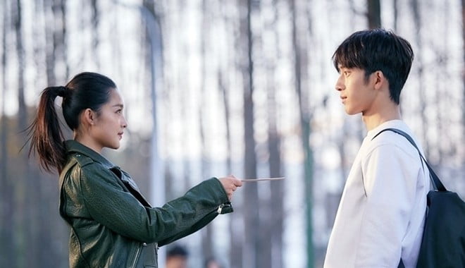 Làm gì khi người yêu đi tán tỉnh người khác giới